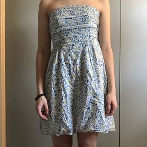 Strapless American Eagle dress🦅🤍